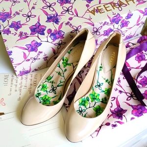 Veerah Audrey Nude Pumps